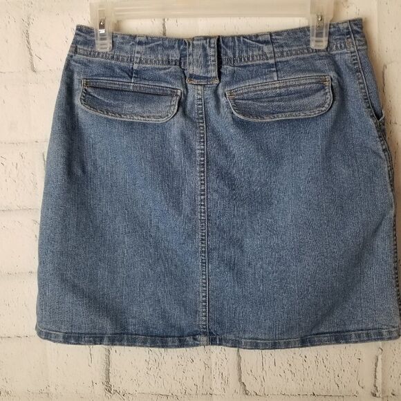JW - Division of Junction West. Mini Jean Skirt. - Picture 2 of 5